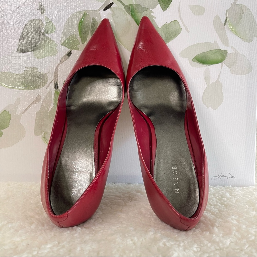 Nine West Red Pointy Heels Wide Feet Size 9.5 - Picture 2 of 13